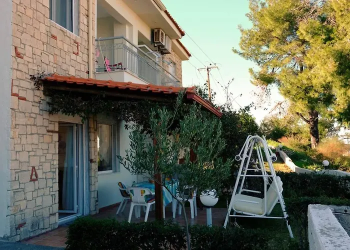 Dom wakacyjny Petra's House Polychrono